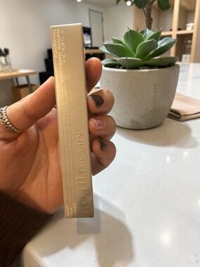 Lengthening Mascara in Black - Premium Women Makeup Mascara